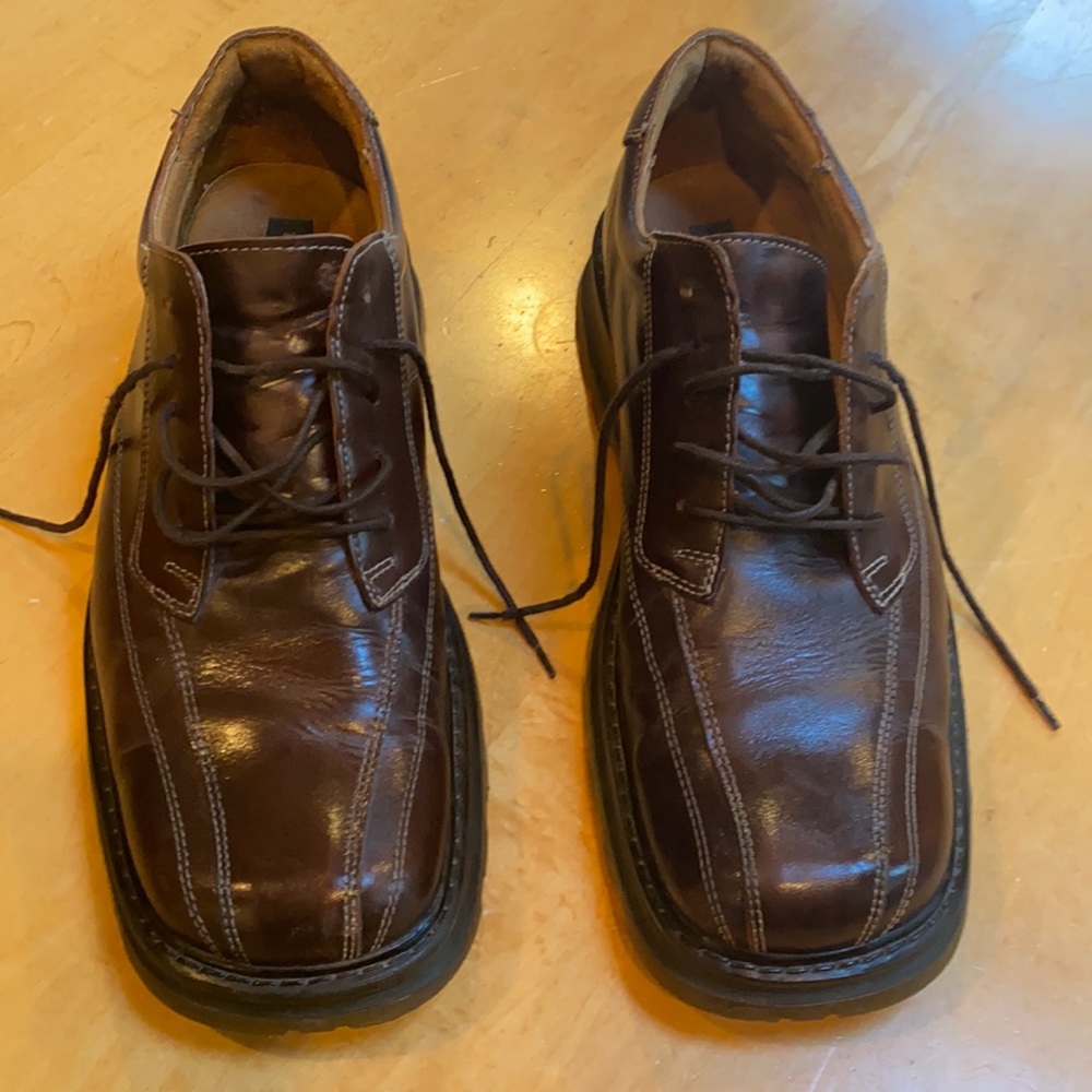 Men’s shoes